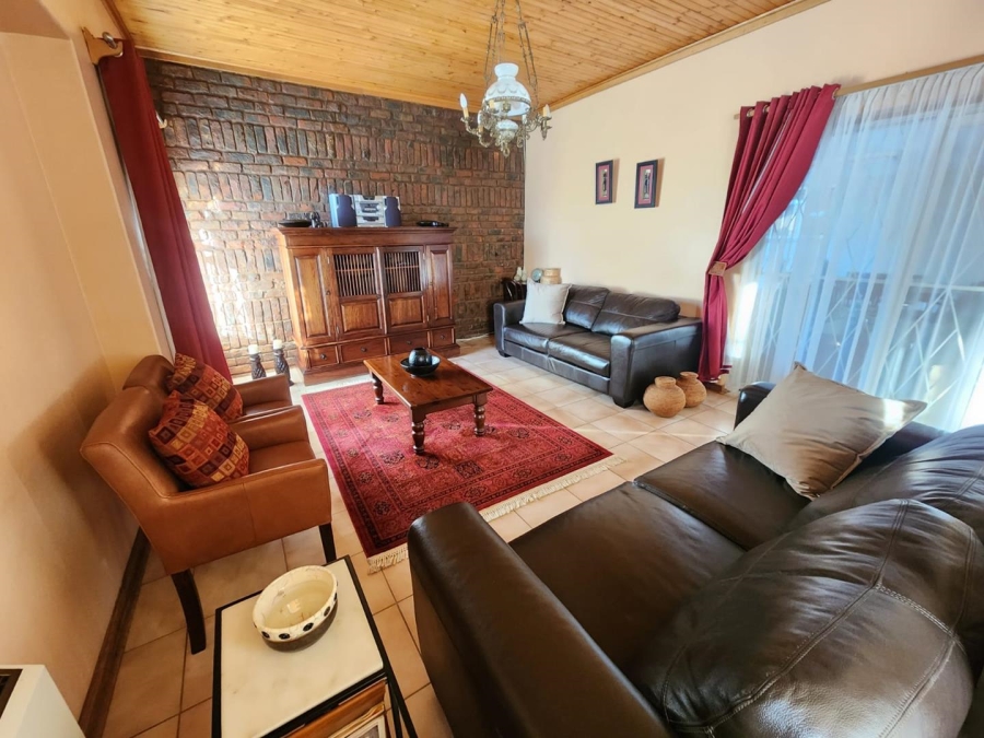4 Bedroom Property for Sale in Hillcrest Northern Cape